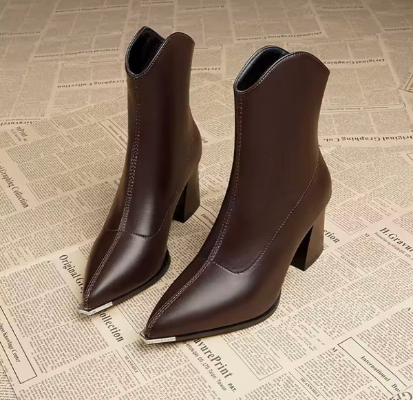 Bota Karen